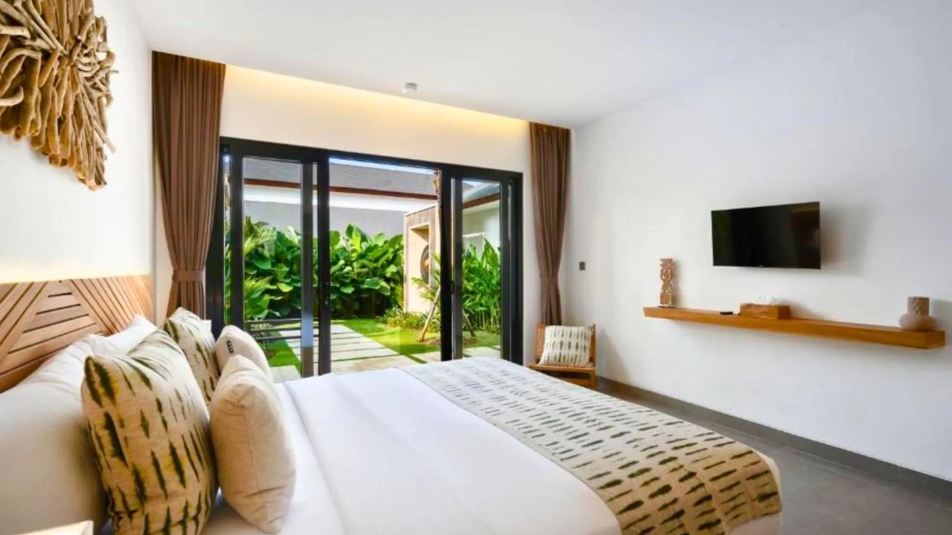 Sambara 4 Bedroom Private Pool Villa Zn202 Ubud  Indonesia